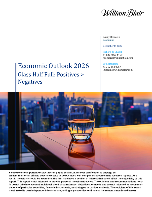 2026年经济展望半杯满